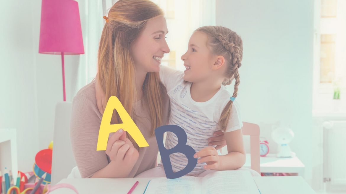 Czy mieszkając za granicą, warto uczyć dziecko języka polskiego?