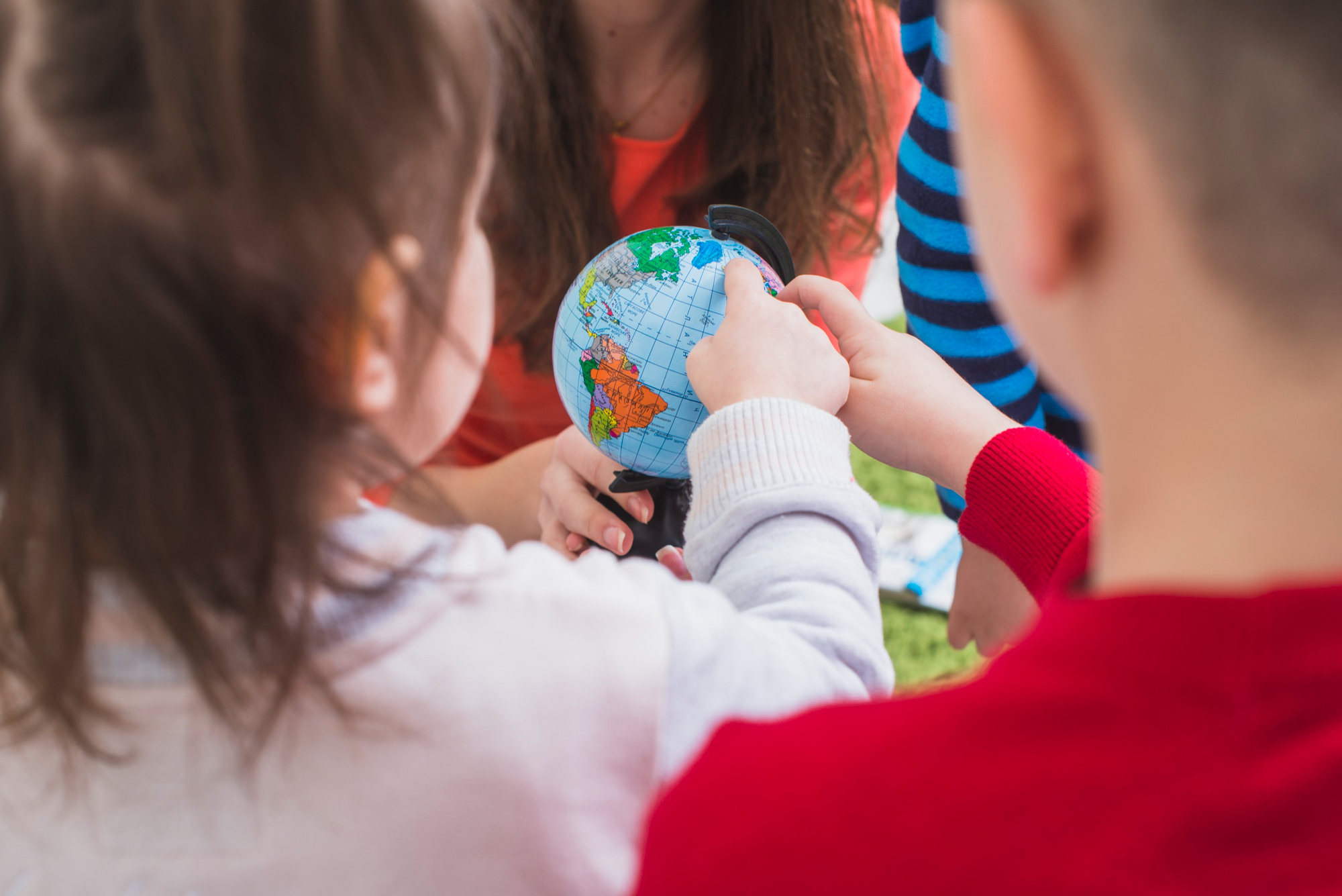 Jak utrzymać znajomość polskiego u dzieci mieszkających za granicą?